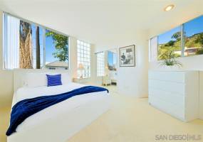 643 Rosemont St., La Jolla, California, United States 92037, 3 Bedrooms Bedrooms, ,For sale,Rosemont St.,200011746