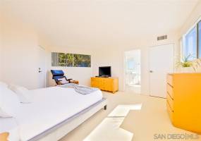 643 Rosemont St., La Jolla, California, United States 92037, 3 Bedrooms Bedrooms, ,For sale,Rosemont St.,200011746