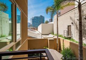 1480 Broadway, San Diego, California, United States 92101, 1 Bedroom Bedrooms, ,For sale,Broadway,200011779