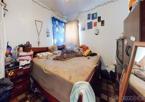 1202 9th st, IMPERIAL BEACH, California, United States 91932, 3 Bedrooms Bedrooms, ,For sale,9th st,200011869