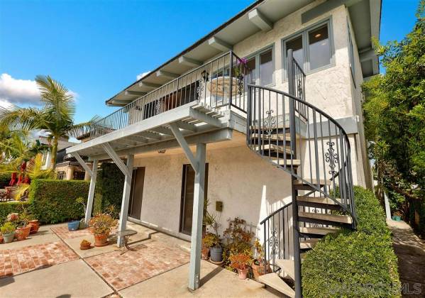 28 Sandpiper Strand, Coronado, California, United States 92118, 4 Bedrooms Bedrooms, ,1 BathroomBathrooms,For sale,Sandpiper Strand,200010355