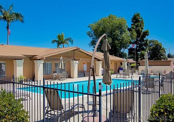 4461 Kittiwake Way, Oceanside, California, United States 92057, 2 Bedrooms Bedrooms, ,For sale,Kittiwake Way,200005186