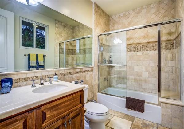 1749 Noma Lane, Encinitas, California, United States 92024, 5 Bedrooms Bedrooms, ,1 BathroomBathrooms,For sale,Noma Lane,200002235