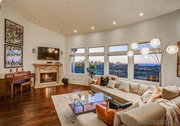 1749 Noma Lane, Encinitas, California, United States 92024, 5 Bedrooms Bedrooms, ,1 BathroomBathrooms,For sale,Noma Lane,200002235