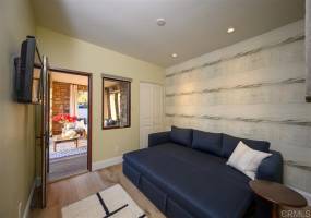 334 La Amatista, Del Mar, California, United States 92014, 4 Bedrooms Bedrooms, ,For sale,La Amatista,200011858