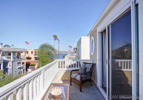 807 San Rafael Pl, San Diego, California, United States 92109, 3 Bedrooms Bedrooms, ,For sale,San Rafael Pl,200009411