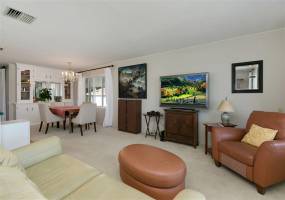 444 El Camino Real, Encinitas, California, United States 92024, 2 Bedrooms Bedrooms, ,For sale,El Camino Real,200011481