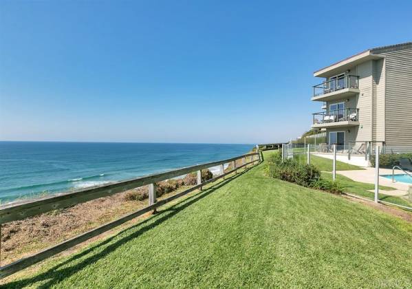 940 SEALANE DR, ENCINITAS, California, United States 92024, 2 Bedrooms Bedrooms, ,For sale,SEALANE DR,200011417