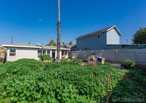 5221 Reynolds St, San Diego, California, United States 92114, 3 Bedrooms Bedrooms, ,For sale,Reynolds St,200010096