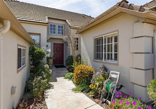 1221 Las Nubes Ct, San Marcos, California, United States 92078, 3 Bedrooms Bedrooms, ,1 BathroomBathrooms,For sale,Las Nubes Ct,200010985