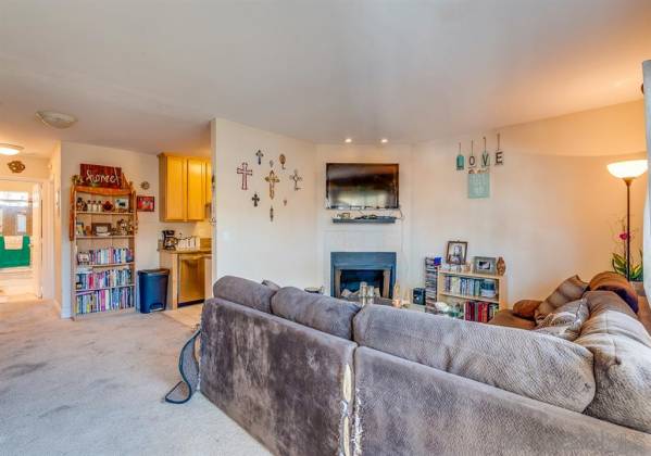 243 Ebony Ave, Imperial Beach, California, United States 91932, 1 Bedroom Bedrooms, ,For sale,Ebony Ave,190020854