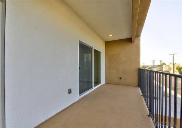 1255 Cypress Ave, Imperial Beach, California, United States 91932, 4 Bedrooms Bedrooms, ,For sale,Cypress Ave,200010895