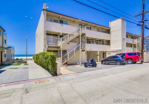 3755 Ocean Front Walk, San Diego, California, United States 92109, 2 Bedrooms Bedrooms, ,For sale,Ocean Front Walk,190065152