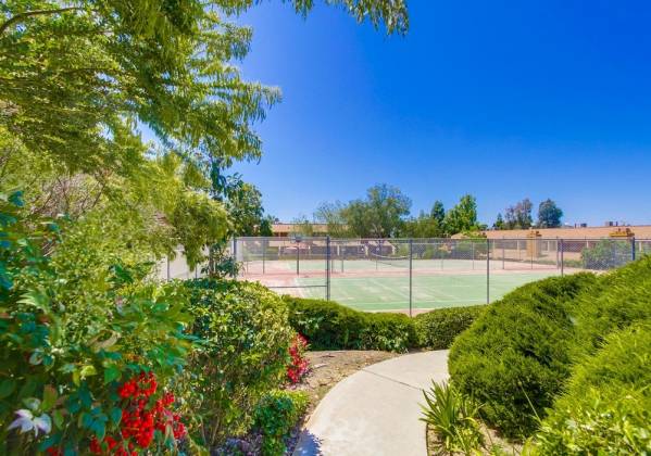 7755 Saranac Pl, La Mesa, California, United States 91942, 2 Bedrooms Bedrooms, ,For sale,Saranac Pl,200021909