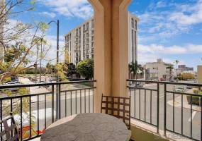 2400 5th Ave, San Diego, California, United States 92101, 2 Bedrooms Bedrooms, ,For sale,5th Ave,200021913