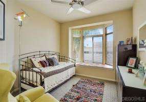 2400 5th Ave, San Diego, California, United States 92101, 2 Bedrooms Bedrooms, ,For sale,5th Ave,200021913