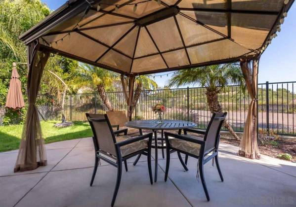 11341 Vista Elevada, San Diego, California, United States 92131, 3 Bedrooms Bedrooms, ,1 BathroomBathrooms,For sale,Vista Elevada,200021917