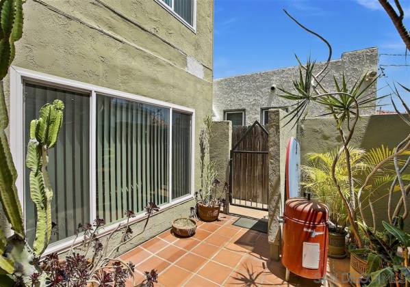 935 Beryl St, San Diego, California, United States 92109, 3 Bedrooms Bedrooms, ,1 BathroomBathrooms,For sale,Beryl St,200021926