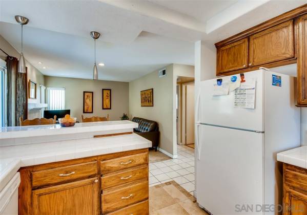 1644 Sherbrooke St, San Diego, California, United States 92139, 4 Bedrooms Bedrooms, ,For sale,Sherbrooke St,200021930