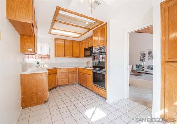 8549 Circle R Valley Lane, Escondido, California, United States 92026, 3 Bedrooms Bedrooms, ,1 BathroomBathrooms,For sale,Circle R Valley Lane,200021935