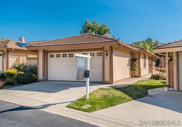 8549 Circle R Valley Lane, Escondido, California, United States 92026, 3 Bedrooms Bedrooms, ,1 BathroomBathrooms,For sale,Circle R Valley Lane,200021935