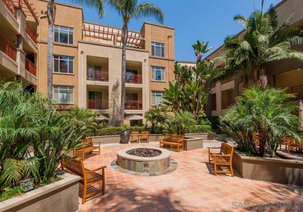 8233 Station Village Lane, San Diego, California, United States 92108, 2 Bedrooms Bedrooms, ,For sale,Station Village Lane,200021939