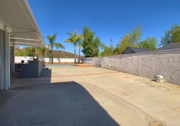 12510 Via Diego, Lakeside, California, United States 92040, 3 Bedrooms Bedrooms, ,For sale,Via Diego,200021944