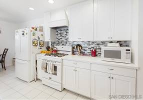 4267 Gila Ave., San Diego, California, United States 92117, 3 Bedrooms Bedrooms, ,For sale,Gila Ave.,200021945