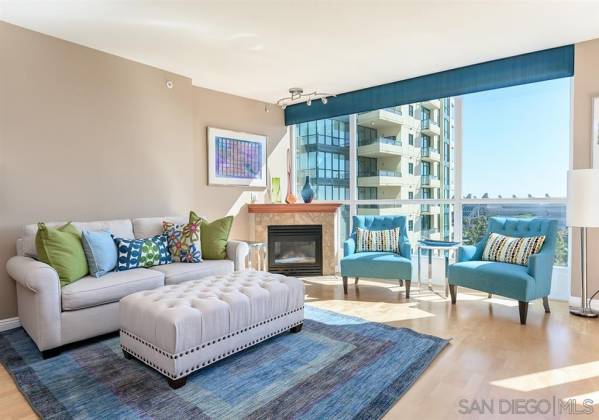 555 Front Street, San Diego, California, United States 92101, 2 Bedrooms Bedrooms, ,For sale,Front Street,200021946