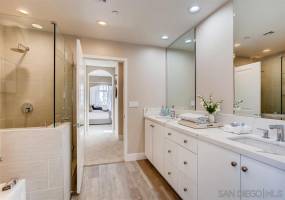 3275 5th Ave, San Diego, California, United States 92103, 2 Bedrooms Bedrooms, ,For sale,5th Ave,200021947