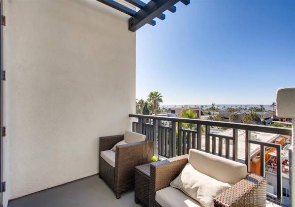 3275 5th Ave, San Diego, California, United States 92103, 2 Bedrooms Bedrooms, ,For sale,5th Ave,200021947