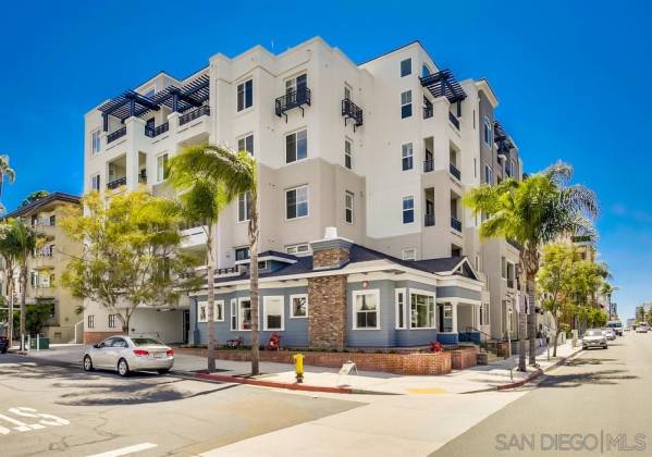 3275 5th Ave, San Diego, California, United States 92103, 2 Bedrooms Bedrooms, ,For sale,5th Ave,200021947