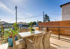 3030 Jarvis, San Diego, California, United States 92106, 3 Bedrooms Bedrooms, ,1 BathroomBathrooms,For sale,Jarvis,200021958