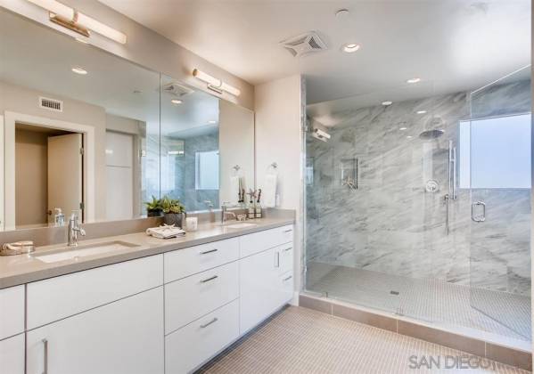 3030 Jarvis, San Diego, California, United States 92106, 3 Bedrooms Bedrooms, ,1 BathroomBathrooms,For sale,Jarvis,200021958