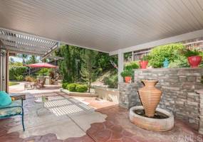 3271 Oak Wood Ln, Escondido, California, United States 92027, 3 Bedrooms Bedrooms, ,For sale,Oak Wood Ln,200021963