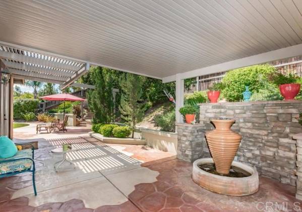 3271 Oak Wood Ln, Escondido, California, United States 92027, 3 Bedrooms Bedrooms, ,For sale,Oak Wood Ln,200021963