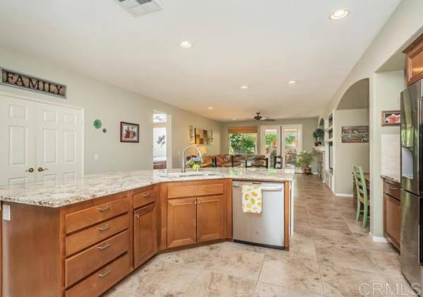 3271 Oak Wood Ln, Escondido, California, United States 92027, 3 Bedrooms Bedrooms, ,For sale,Oak Wood Ln,200021963