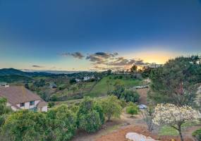 2856 Sunset Hls, Escondido, California, United States 92025, 4 Bedrooms Bedrooms, ,For sale,Sunset Hls,200021991