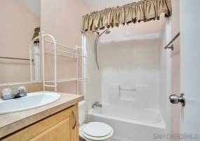 450 Bradley Ave, El Cajon, California, United States 92021, 2 Bedrooms Bedrooms, ,For sale,Bradley Ave,200022004