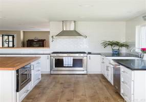 3379 Garibaldi, Carlsbad, California, United States 92010, 3 Bedrooms Bedrooms, ,For sale,Garibaldi,200022013