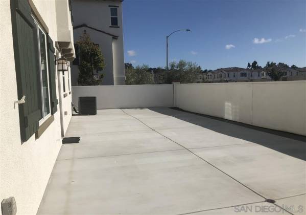 4203 Calle Del Vista, Oceanside, California, United States 92057, 5 Bedrooms Bedrooms, ,For sale,Calle Del Vista,200022017