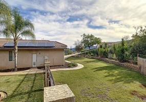 17361 Rising Dale Way, Ramona, California, United States 92065, 3 Bedrooms Bedrooms, ,For sale,Rising Dale Way,200022027