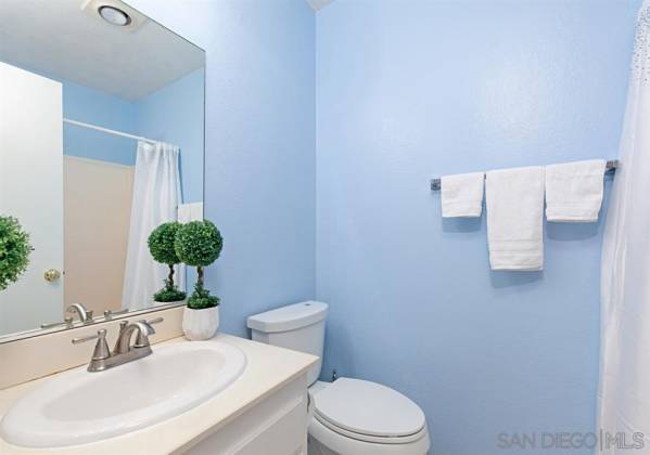 7223 Camino Degrazia, San Diego, California, United States 92111, 2 Bedrooms Bedrooms, ,For sale,Camino Degrazia,200022028