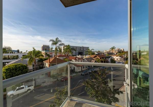 3415 6th Avenue, San Diego, California, United States 92103, 2 Bedrooms Bedrooms, ,1 BathroomBathrooms,For sale,6th Avenue,200022048