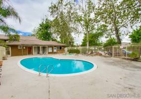 2041 Grand Ave, Escondido, California, United States 92027, 2 Bedrooms Bedrooms, ,For sale,Grand Ave,200022049
