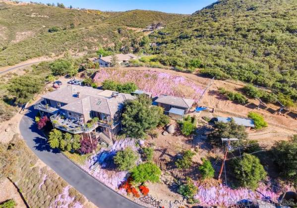 937 Peutz Valley Rd, Alpine, California, United States 91901, 6 Bedrooms Bedrooms, ,1 BathroomBathrooms,For sale,Peutz Valley Rd,200022051