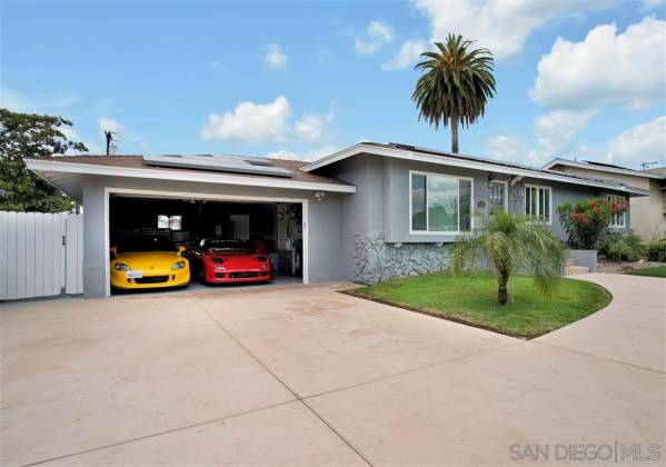 120 Green Ave, Escondido, California, United States 92025, 4 Bedrooms Bedrooms, ,For sale,Green Ave,200022055