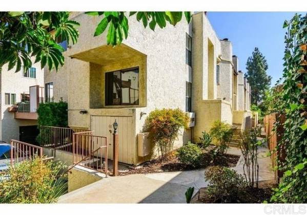 8365 Broadway, Lemon Grove, California, United States 91945, 2 Bedrooms Bedrooms, ,1 BathroomBathrooms,For sale,Broadway,200022074