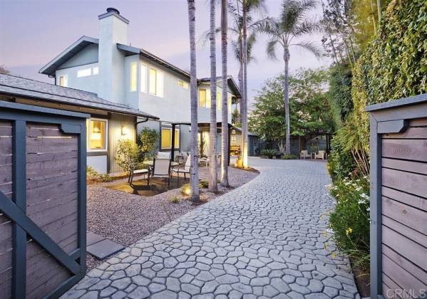 1802 Hygeia Ave, Encinitas, California, United States 92024, 4 Bedrooms Bedrooms, ,For sale,Hygeia Ave,200022076