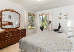 1238 Pfeifer Ln, El Cajon, California, United States 92020, 4 Bedrooms Bedrooms, ,For sale,Pfeifer Ln,200022118